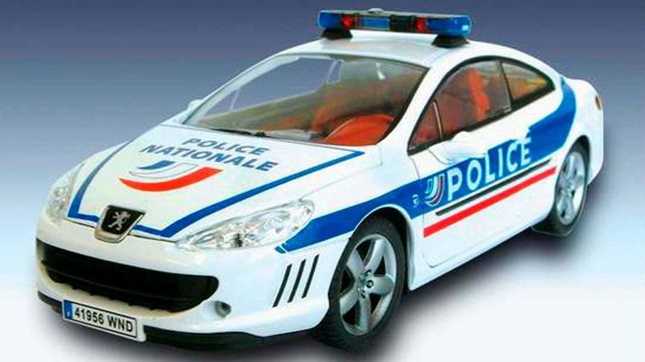 peugeot 308 police